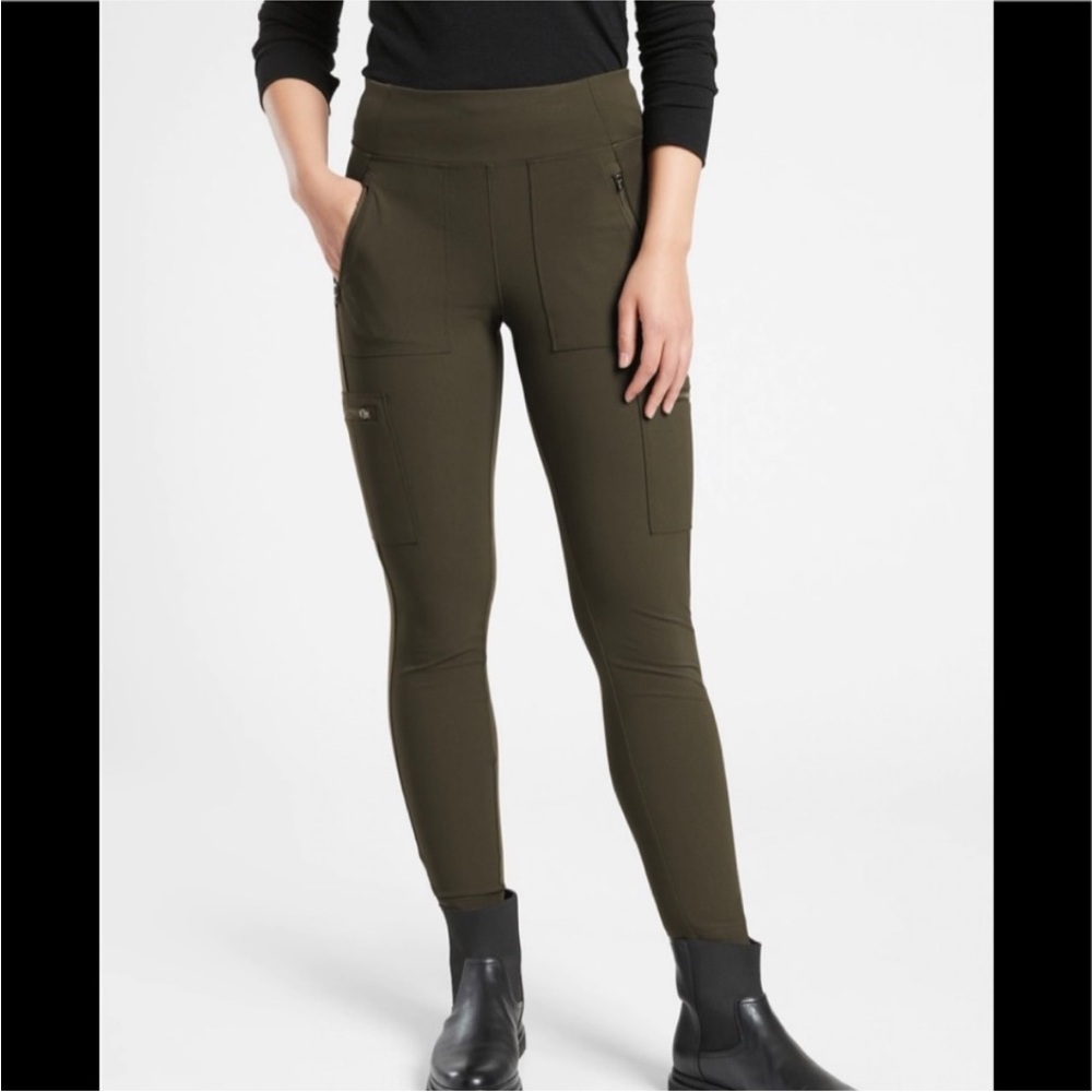 Athleta Women's Dark Navy Cargo Leggings